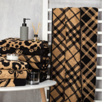 ��������� �������� ���� Burberry �/��� 70*130��