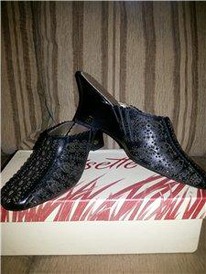 ���� lisette